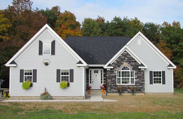 3 bedroom traditional style single story the lariston cottage dec292021 01