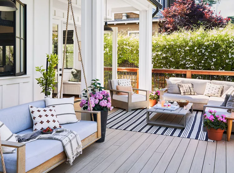 40 Dreamy Patio Decor Ideas to Reinvent Your Outdoor Space 1 KerriganHouse