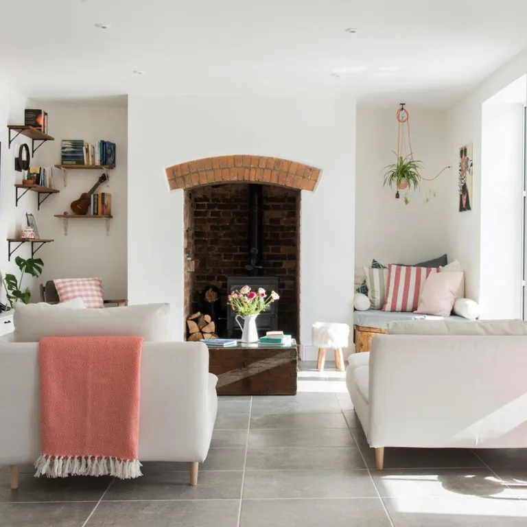 25 Space-Maximizing Layout Ideas for Small Living Rooms 29 small living room layout