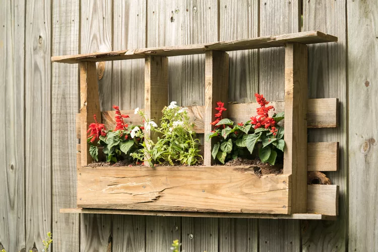 31 Creative Vertical Garden Concepts for Any Space (Indoor/Outdoor) 32 vertical garden