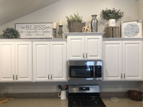 20 Ideas for Decorating Above Kitchen Cabinets 1 Decorating Above Kitchen Cabinets