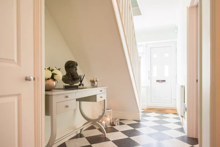 30 Ways to Make Your Small Entryway Unforgettable 17 Small Entryway