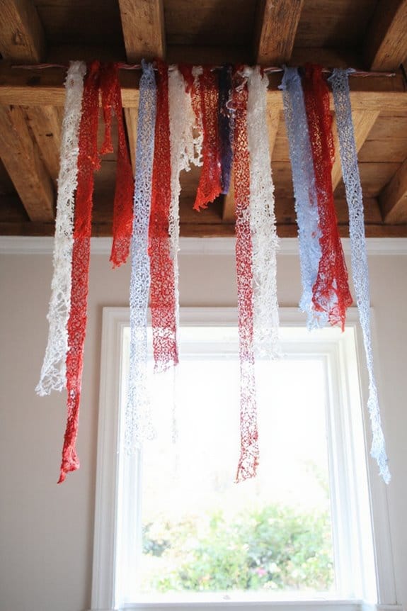 14 Simple DIY 4th of July Garland Ideas to Craft This Season 15 elegant patriotic ribbon streamers