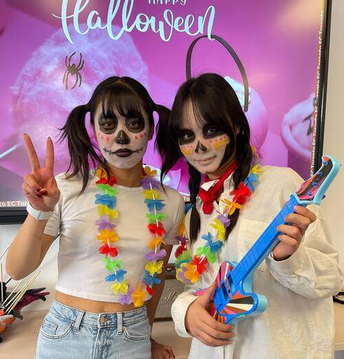 Skeleton faces Halloween costume best friends