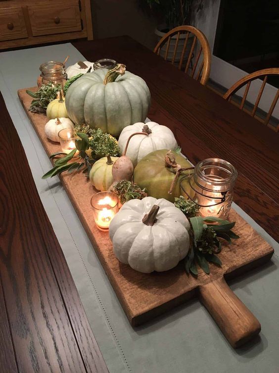 27 Easy Fall Tray Decor Ideas To Spice Up Your Home This Season 4 40d7e2445222 fall table decor