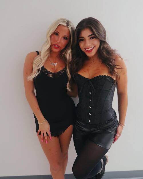 Vampire Halloween costume best friends