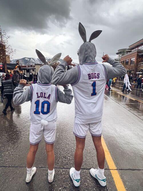 Halloween couple costumes