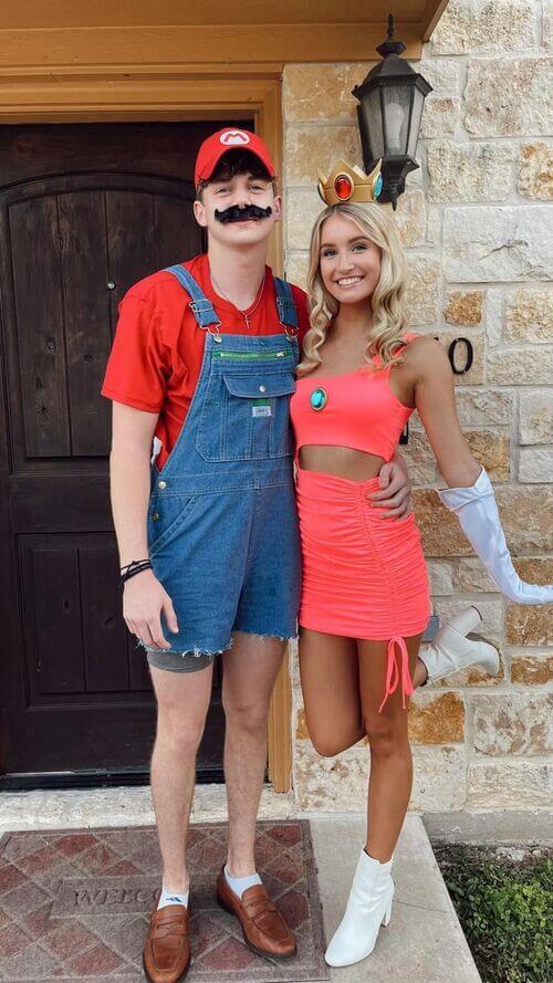 couple halloween costumes college