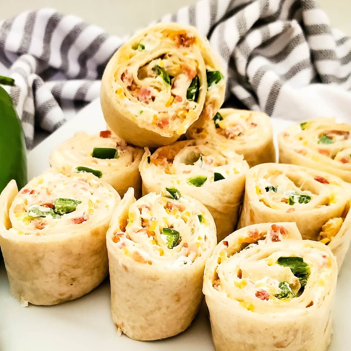 Jalapeno Popper Pinwheels 1 jalapeno popper pinwheels featured image