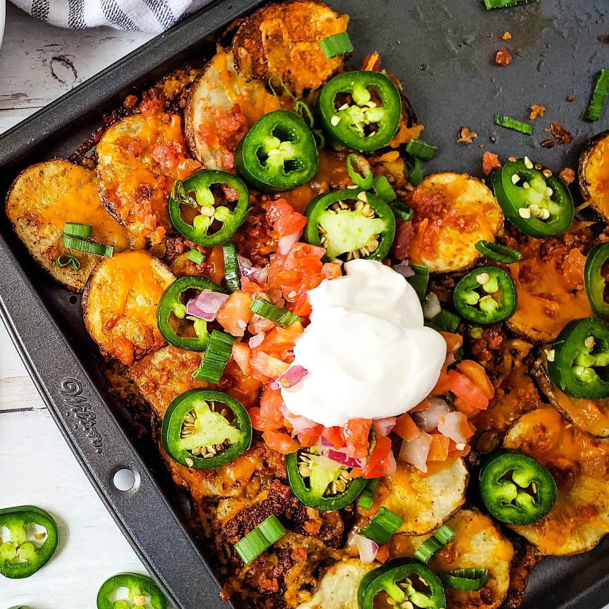 Cheesy Baked Irish Nachos 1 irish nachos featured image