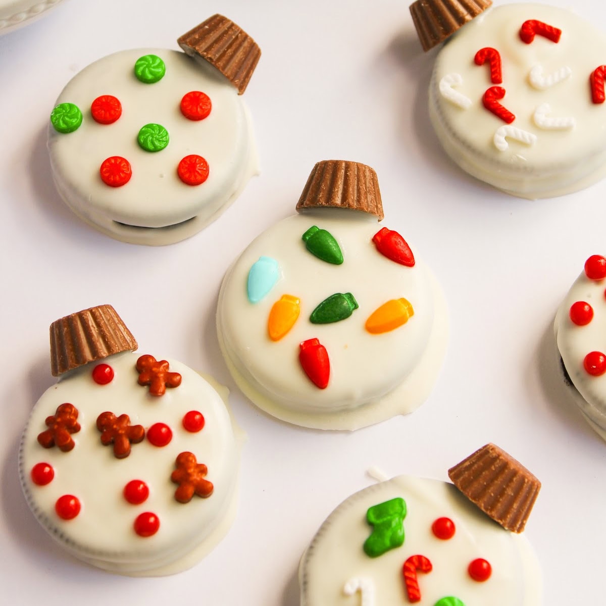 Christmas Ornament Oreos 1 christmas ornament oreos featured image