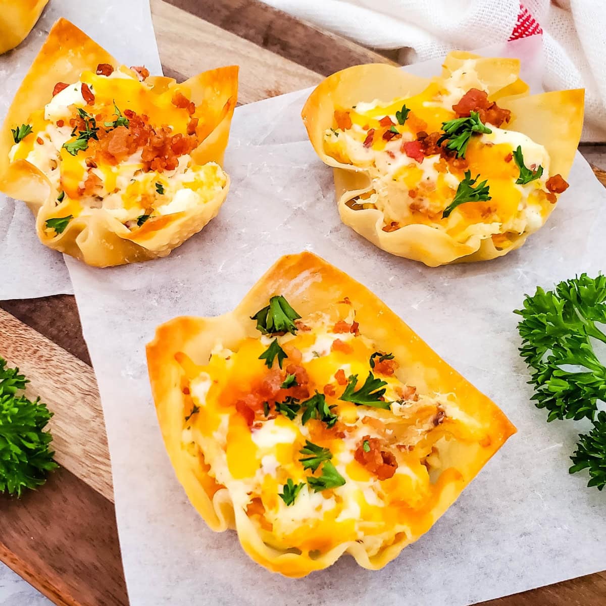 Cheesy Ranch Chicken Wonton Cups 1 Cheesy Ranch Chicken Wonton Cups