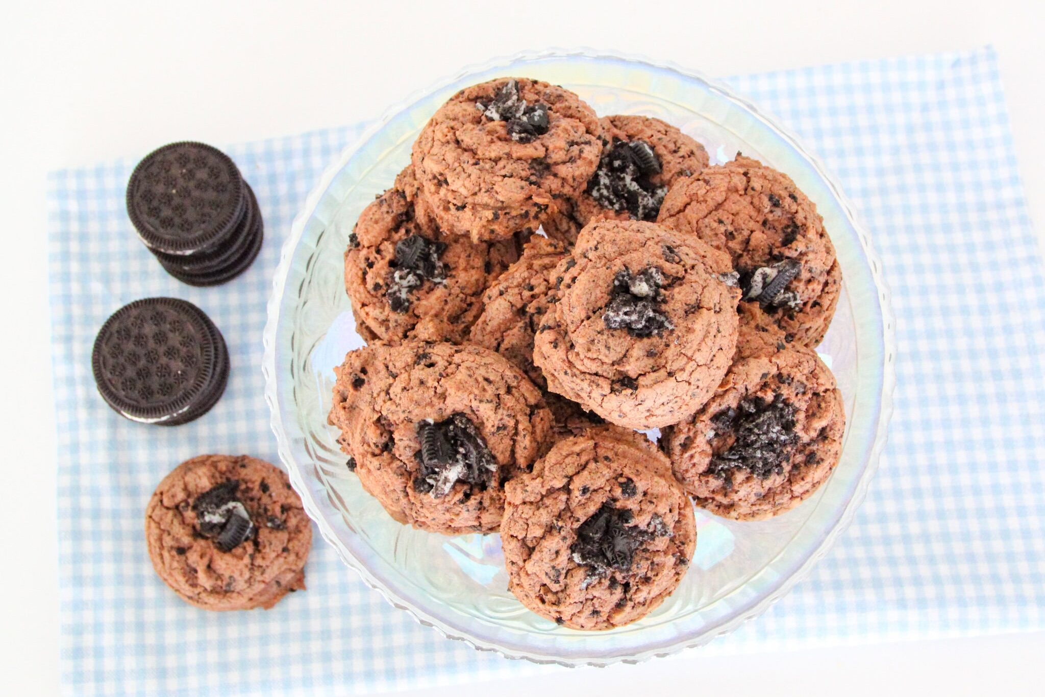 Soft & Chewy Chocolate Oreo Cookies 1 Soft & Chewy Chocolate Oreo Cookies