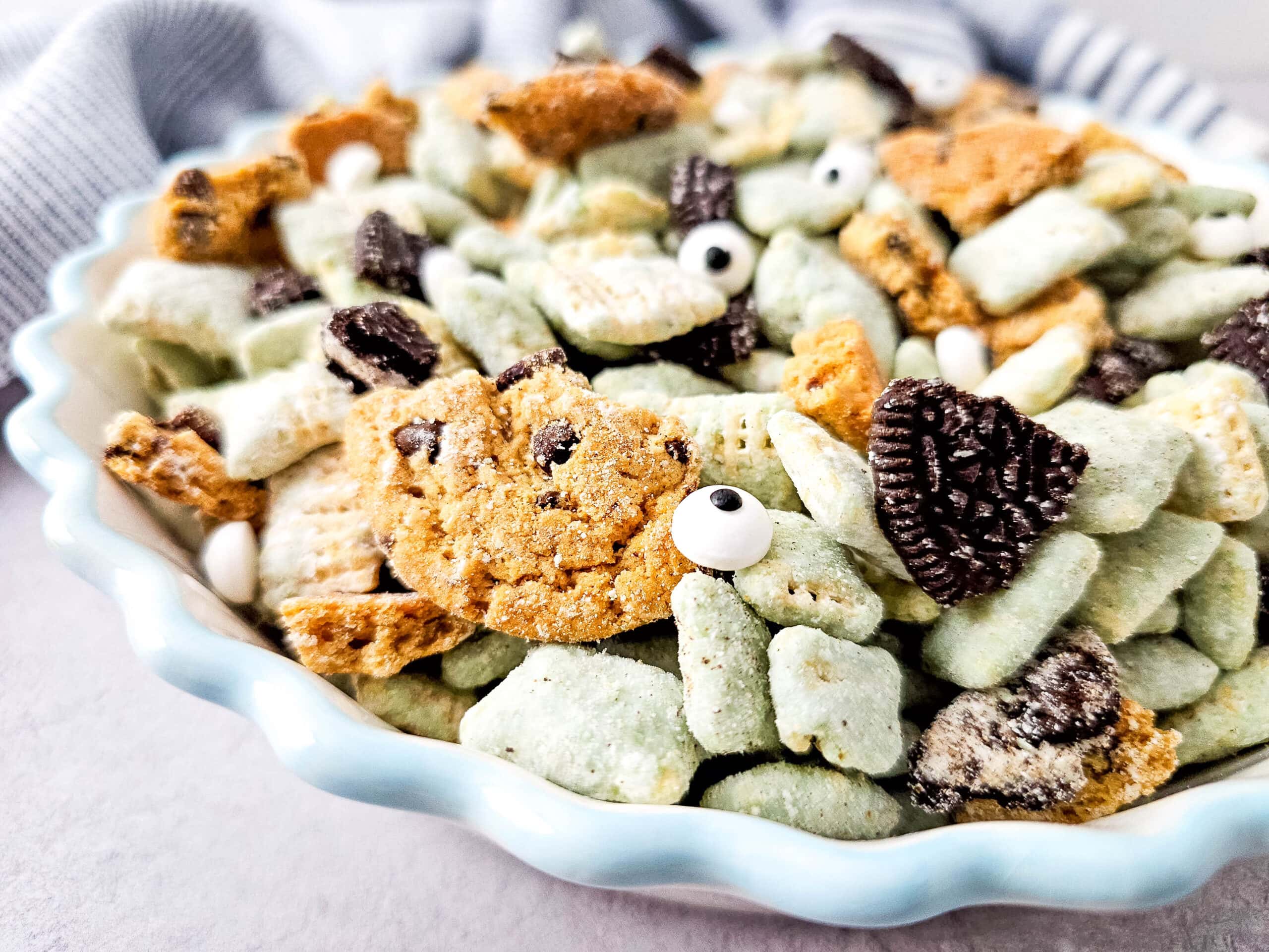 Kid-Favorite Cookie Monster Snack Mix 1 Kid-Favorite Cookie Monster Snack Mix