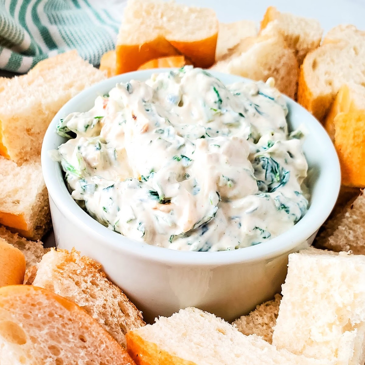 Creamy Spinach Dip 1 spinach dip featured image