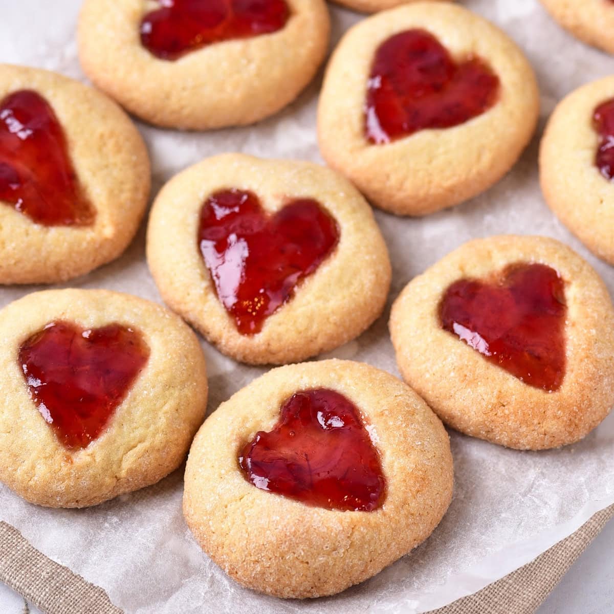 Heart Print Cookies 1 heart print cookies featured image