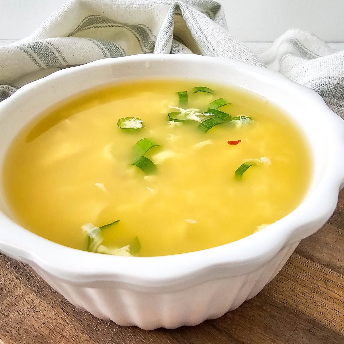 Homemade Egg Drop Soup in 10 Minutes 1 Egg Drop Soup