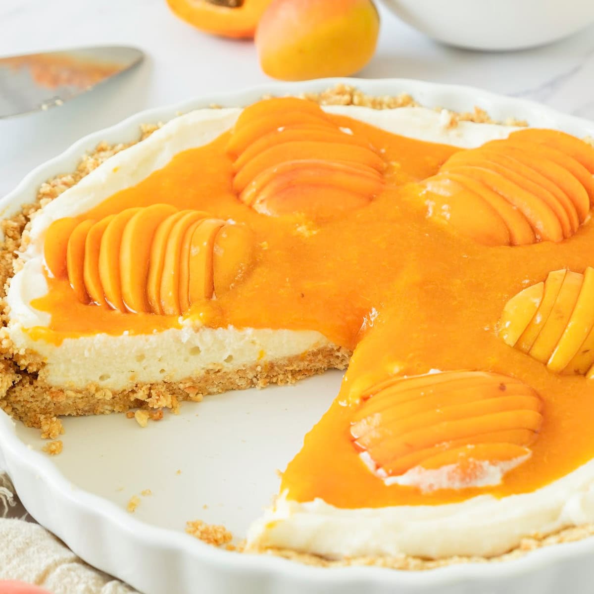 Fresh Apricot Cheesecake Tart 1 apricot cheesecake tart featured image