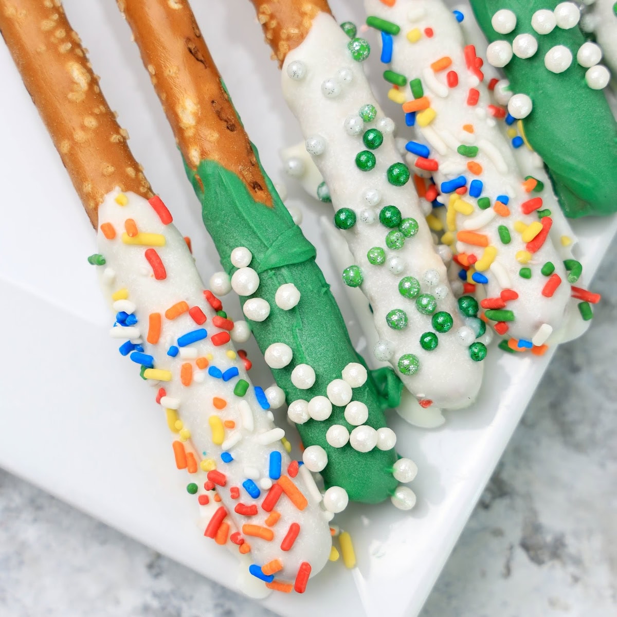 St. Patrick’s Day Pretzel Rods 1 st. patricks day pretzel rods featured image