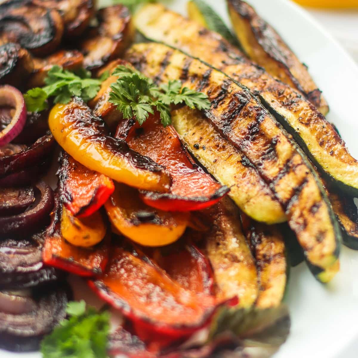 Grilled Vegetables with Balsamic Vinegar & Herbs 1 Grilled Vegetables with Balsamic Vinegar and Herbs