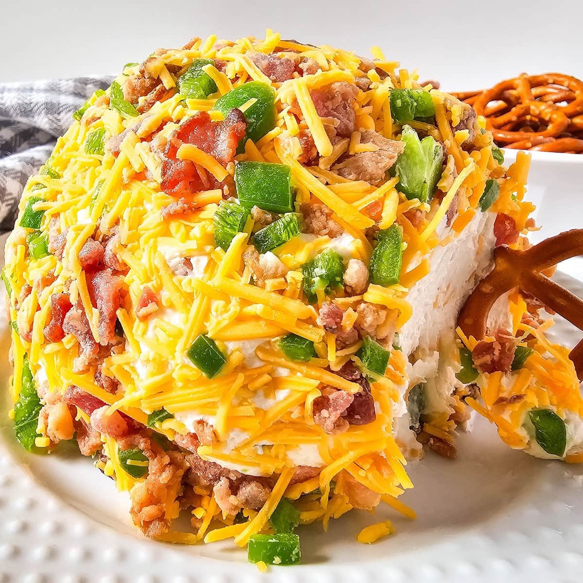 Jalapeño Popper Cheeseball 1 jalapeno popper cheeseball featured image