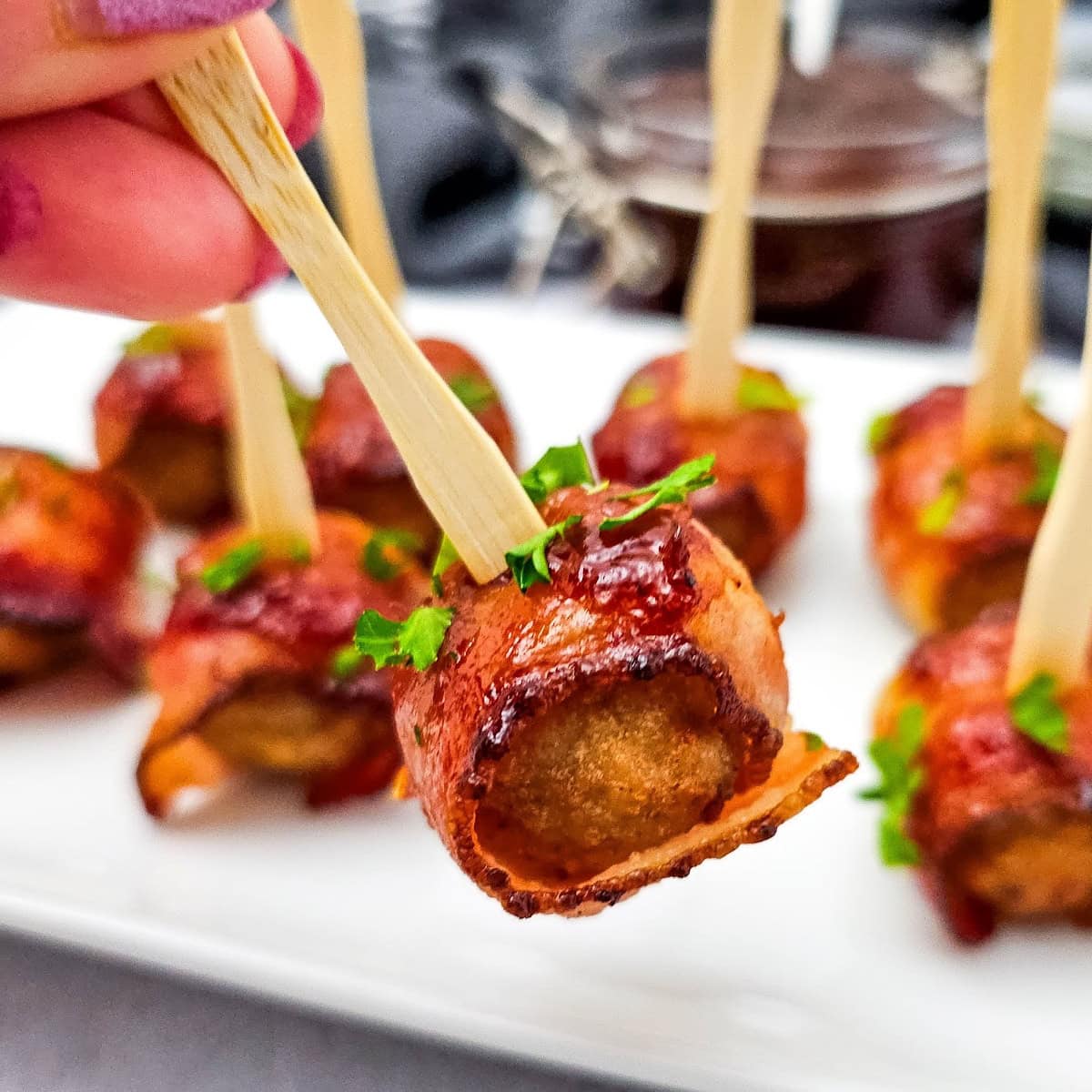 Juicy BBQ Bacon Wrapped Meatballs 1 bbq bacon-wrapped meatballs featured image