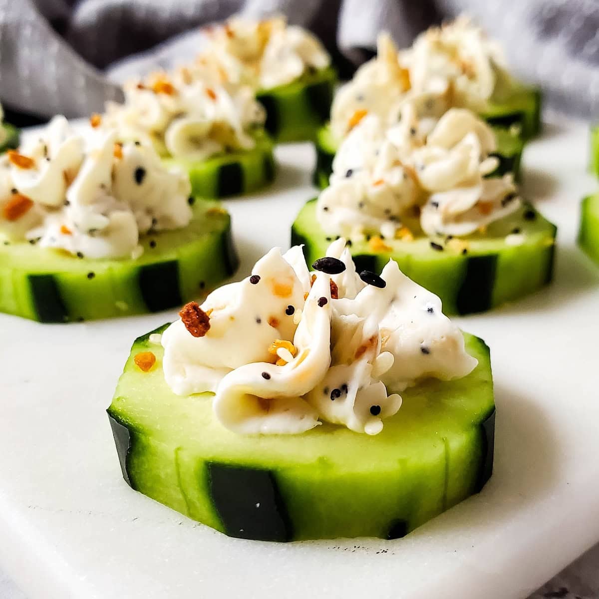 Keto Everything Bagel Cucumber Bites 1 keto everything cucumber bites featured image