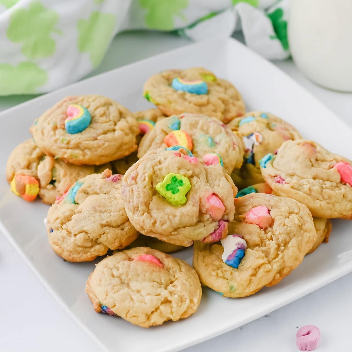 Lucky Charms Cookies 1 lucky charm cookies featured image