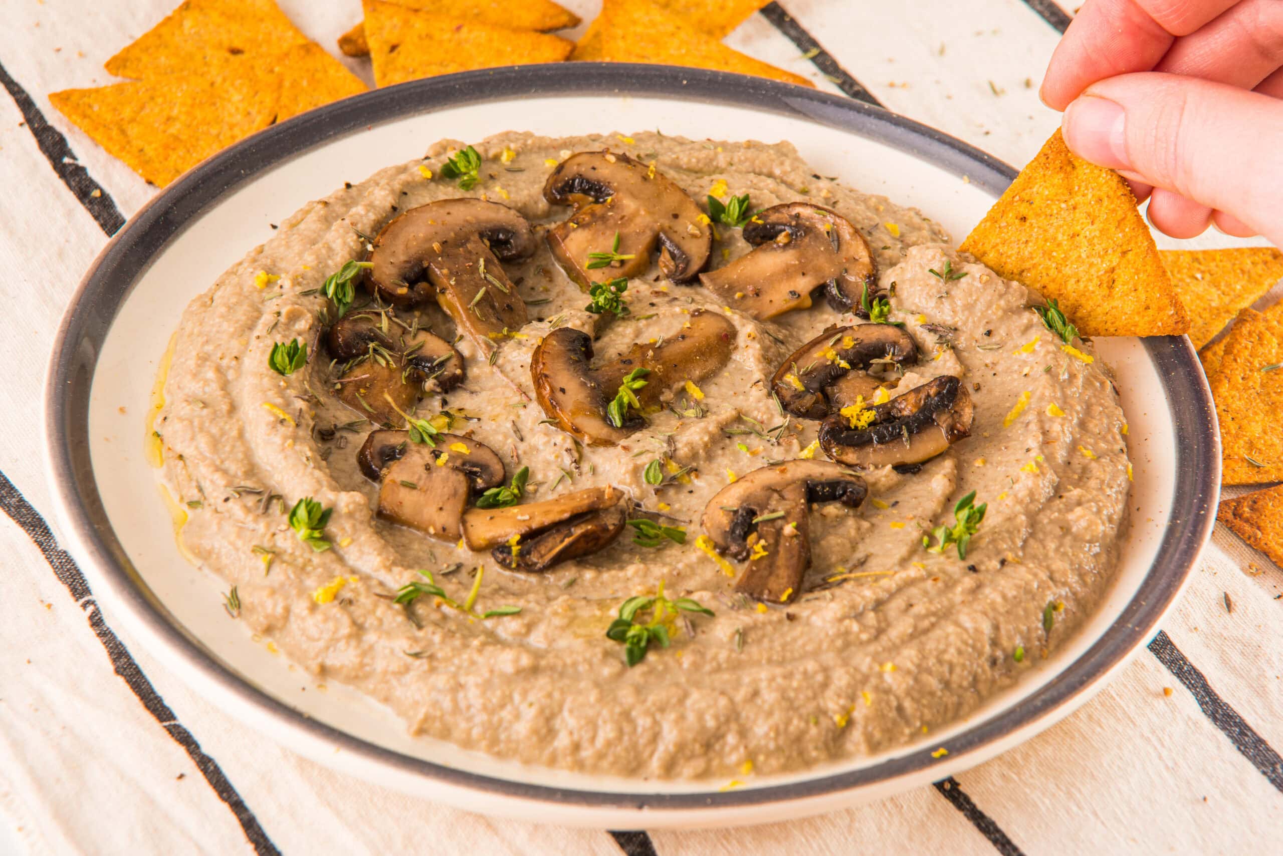 Mushroom Hummus: A Creamy, Savory Twist on a Classic Dip 1 Mushroom Hummus: A Creamy, Savory Twist on a Classic Dip