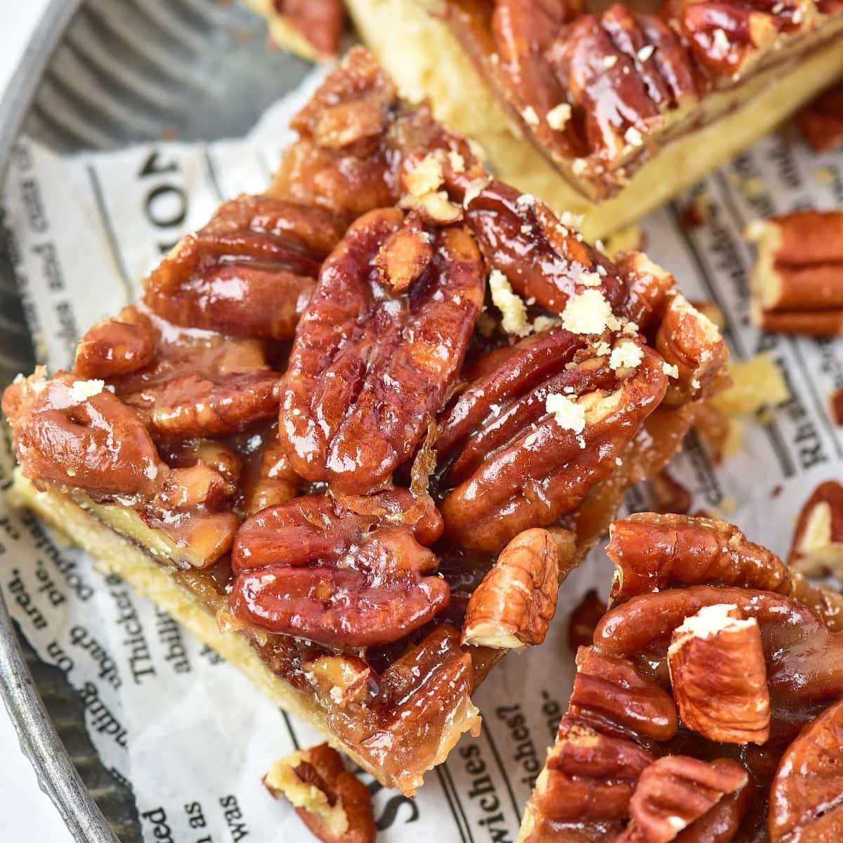 Old-Fashioned Pecan Pie Bars 1 pecan pie bars featured image