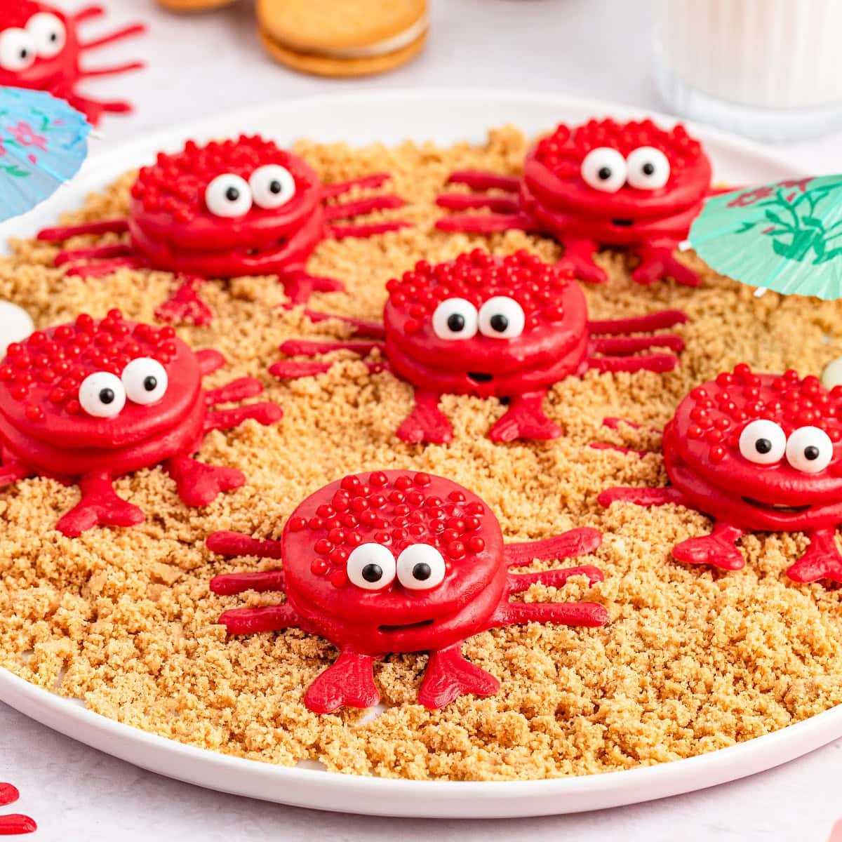 Cute Oreo Crab Cookies 1 oreo crab featured image