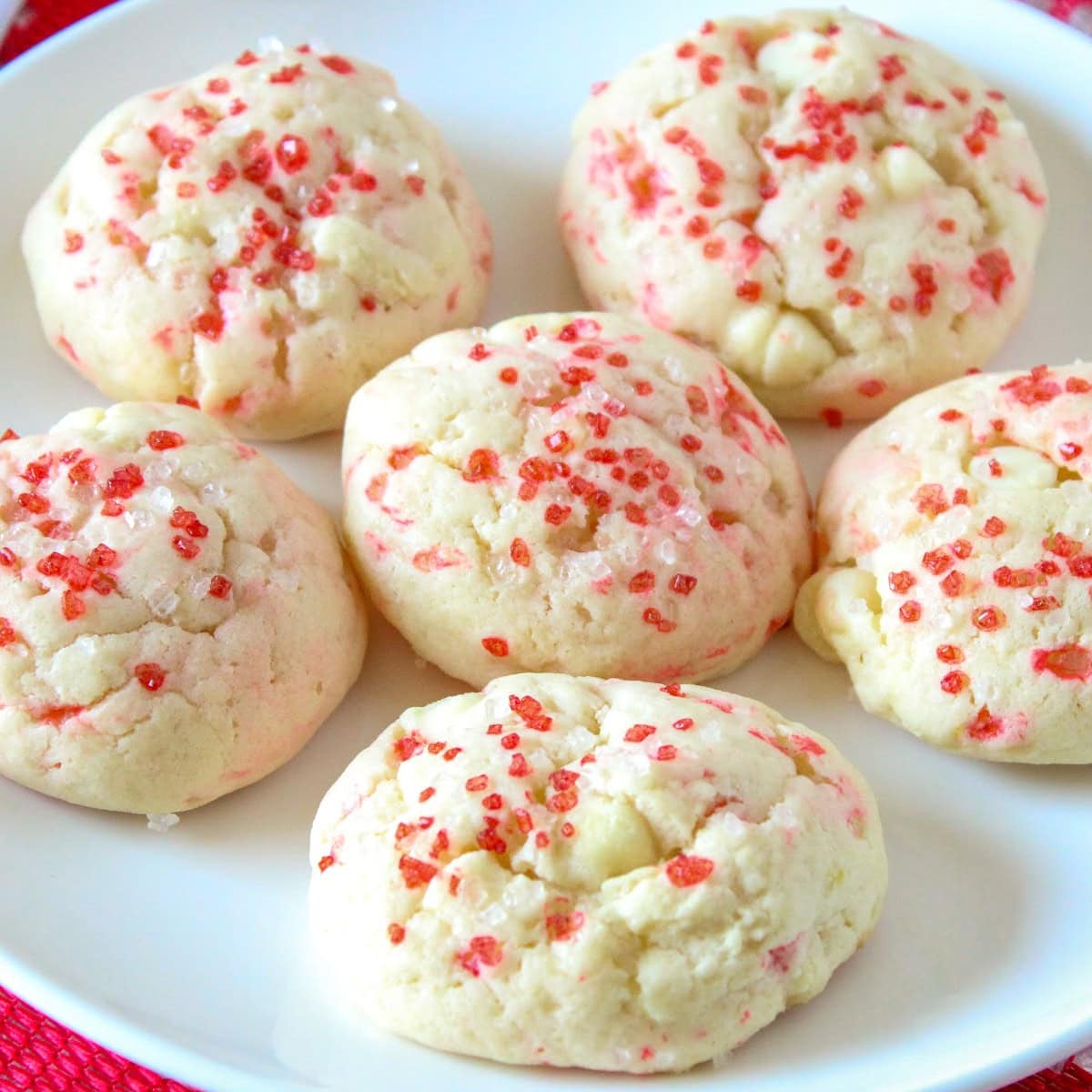 Peppermint Cheesecake Cookies 1 peppermint cheesecake cookies featured image