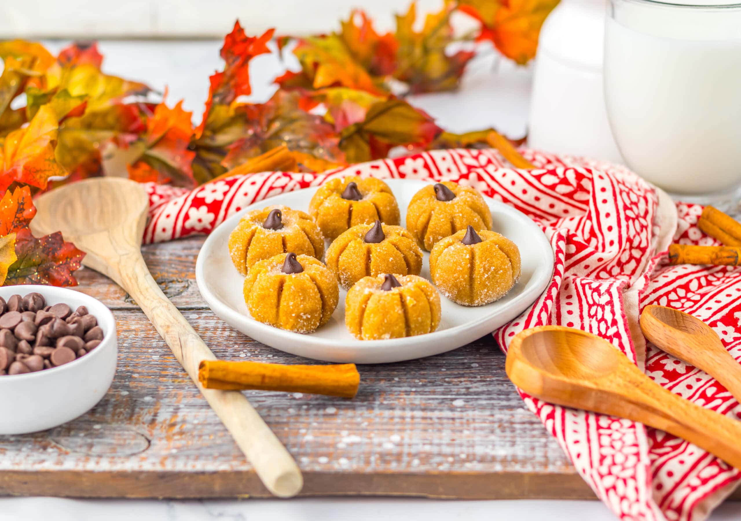 Mini Pumpkin Fudge Truffles 1 Mini Pumpkin Fudge Truffles
