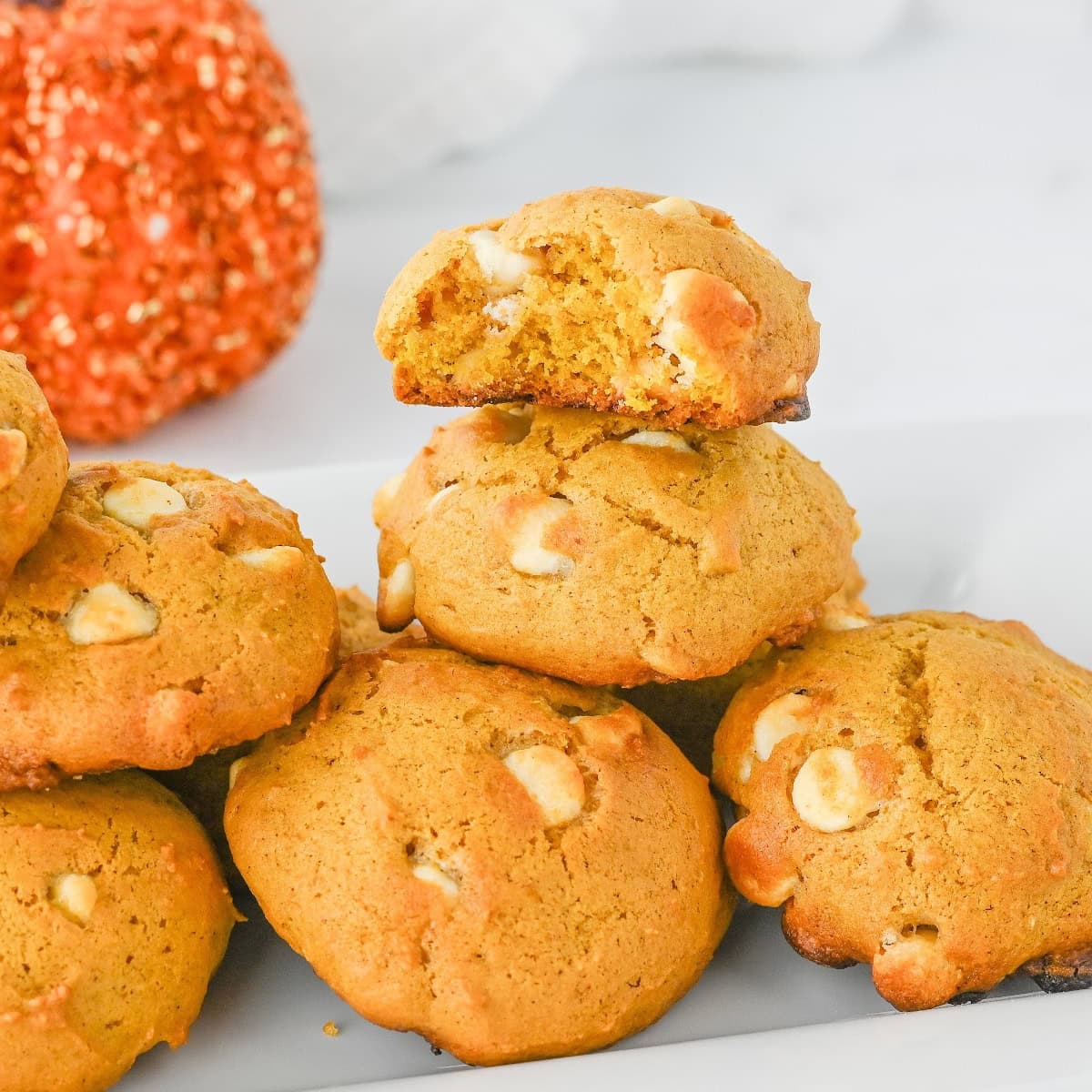 Pumpkin White Chocolate Chip Cookies 1 pumpkin white chocolate cookies featured image