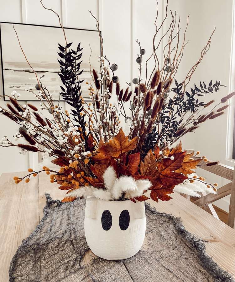 ghost vase centerpiece