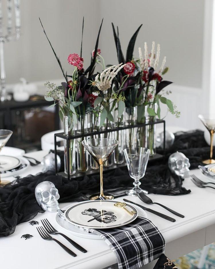 bouquet with bones