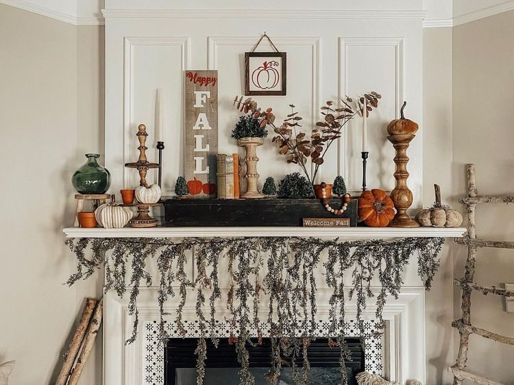 layer decor halloween mantel ideas