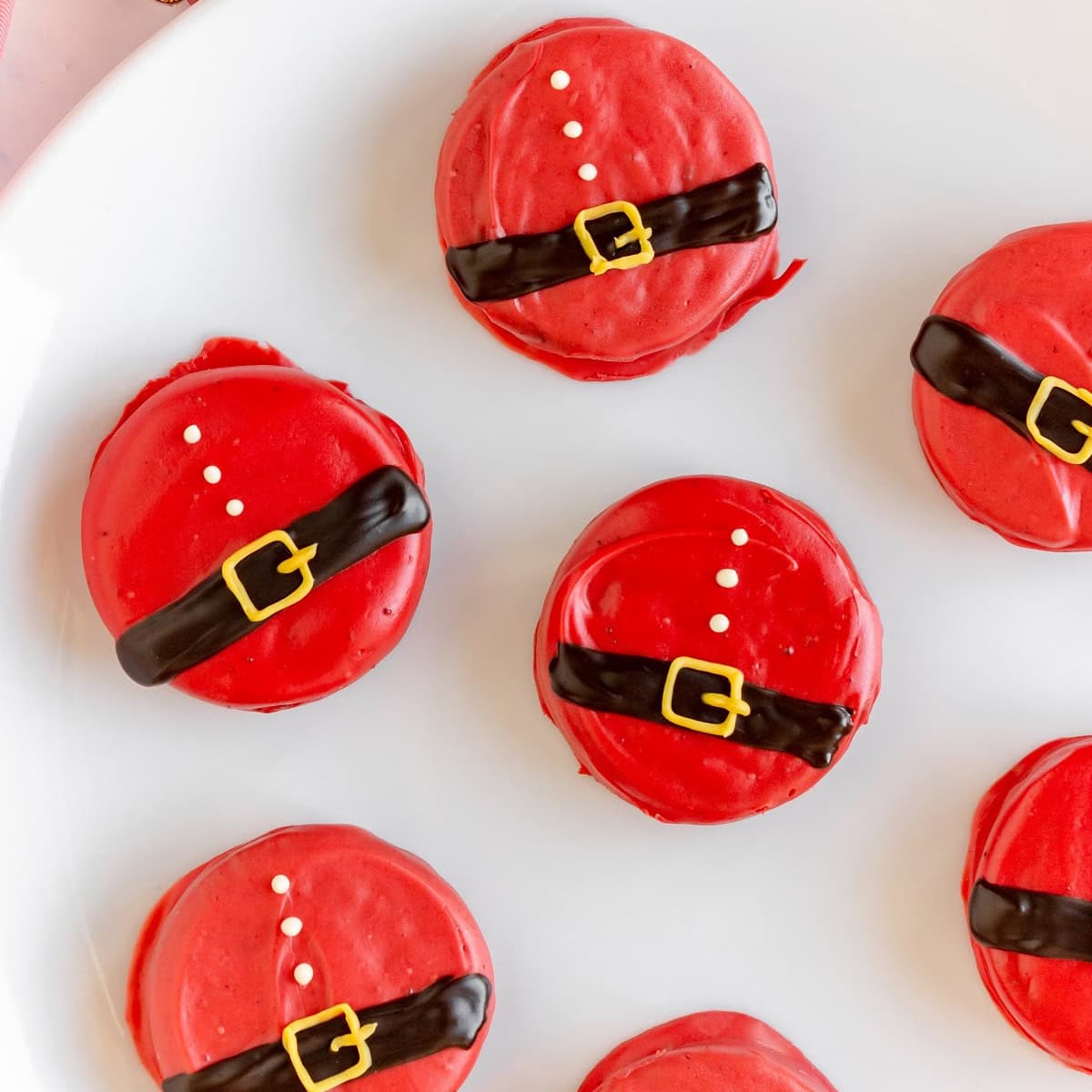 Chocolate-Dipped Santa Oreo Cookies 1 santa oreos featured image