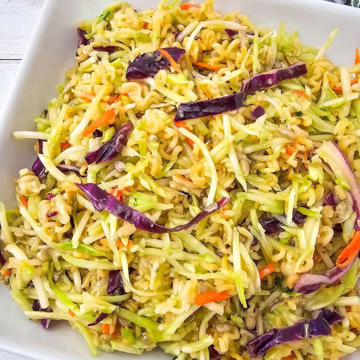 Simple Ramen Noodle Broccoli Slaw Salad 1 ramen noodle broccoli slaw salad featured image