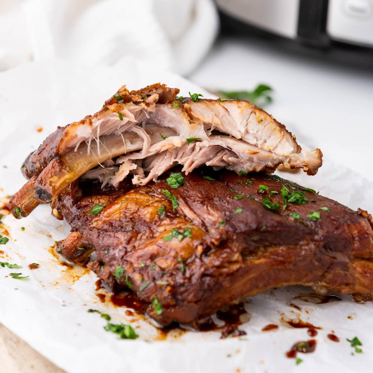 Slow Cooker Honey Garlic Soy Spareribs 1 Slow Cooker Honey Garlic Soy Spareribs Featured Image