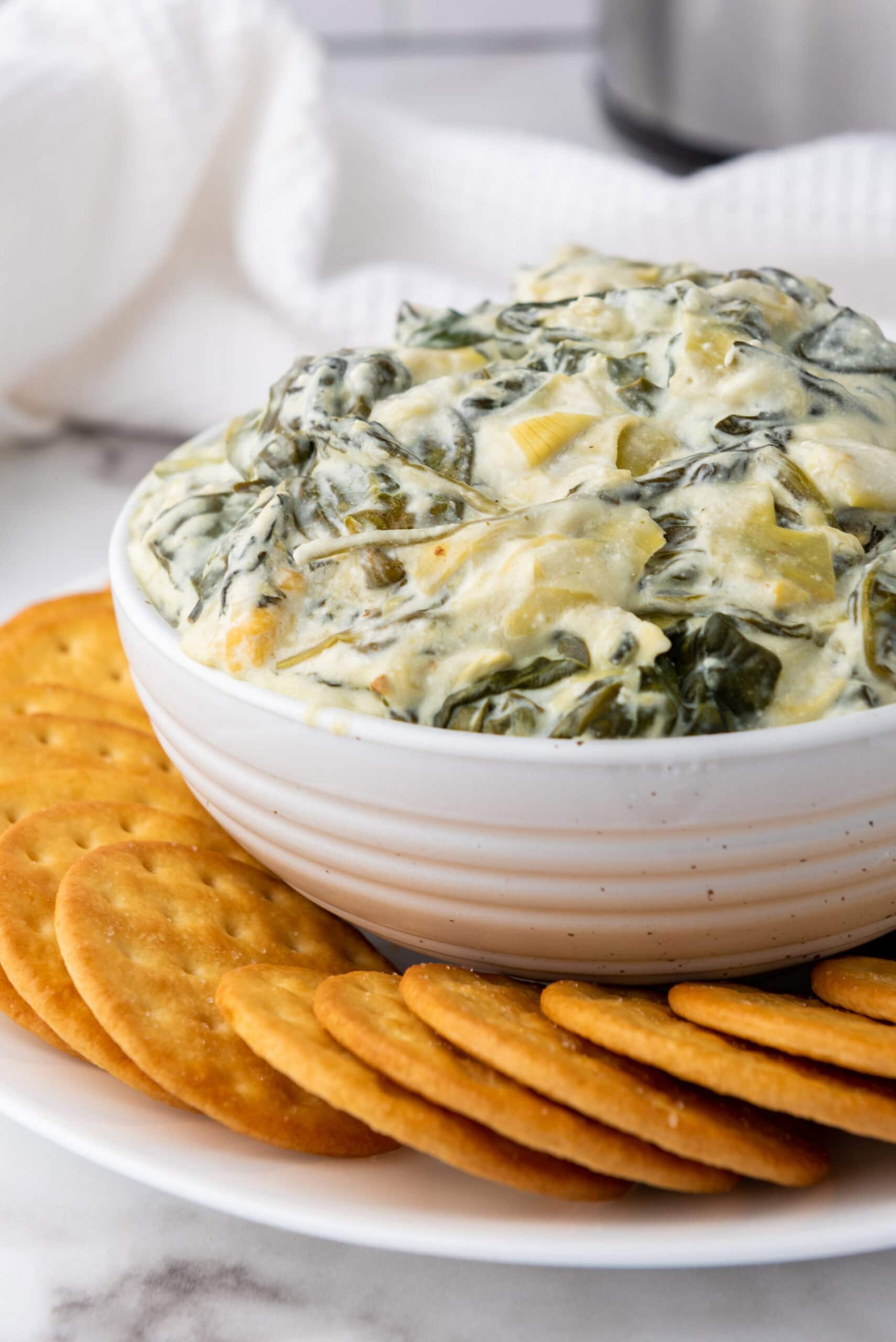 Slow Cooker Spinach Artichoke Dip 1 Slow Cooker Spinach Artichoke Dip