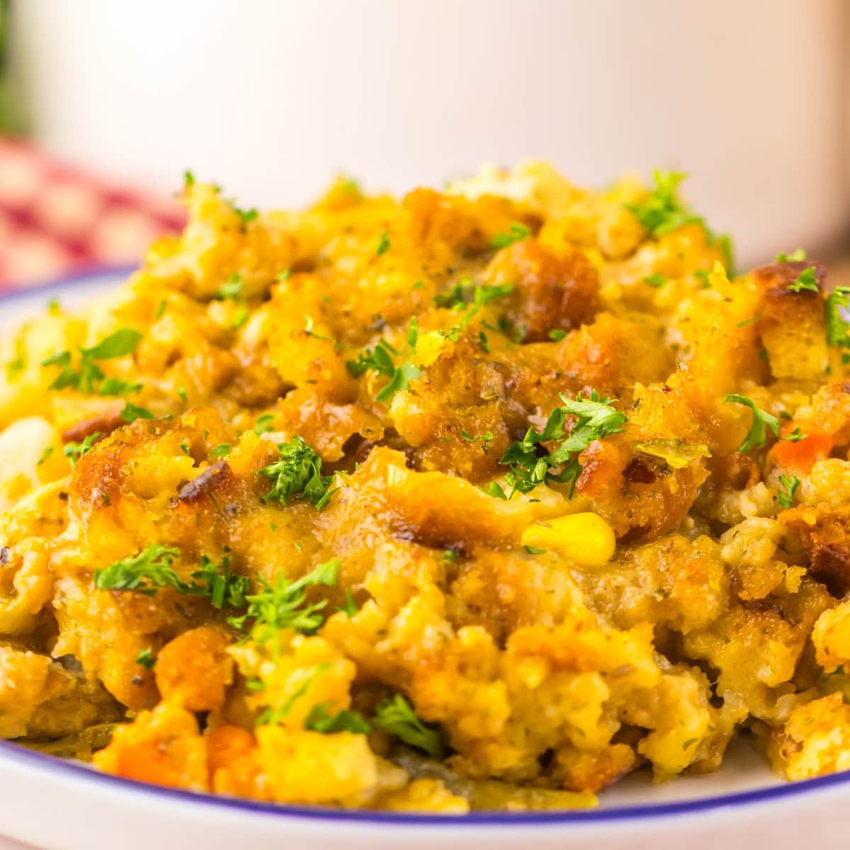 Slow Cooker Turkey Pot Pie with Stuffing Topping 1 Slow Cooker Turkey Pot Pie with Stuffing Topping