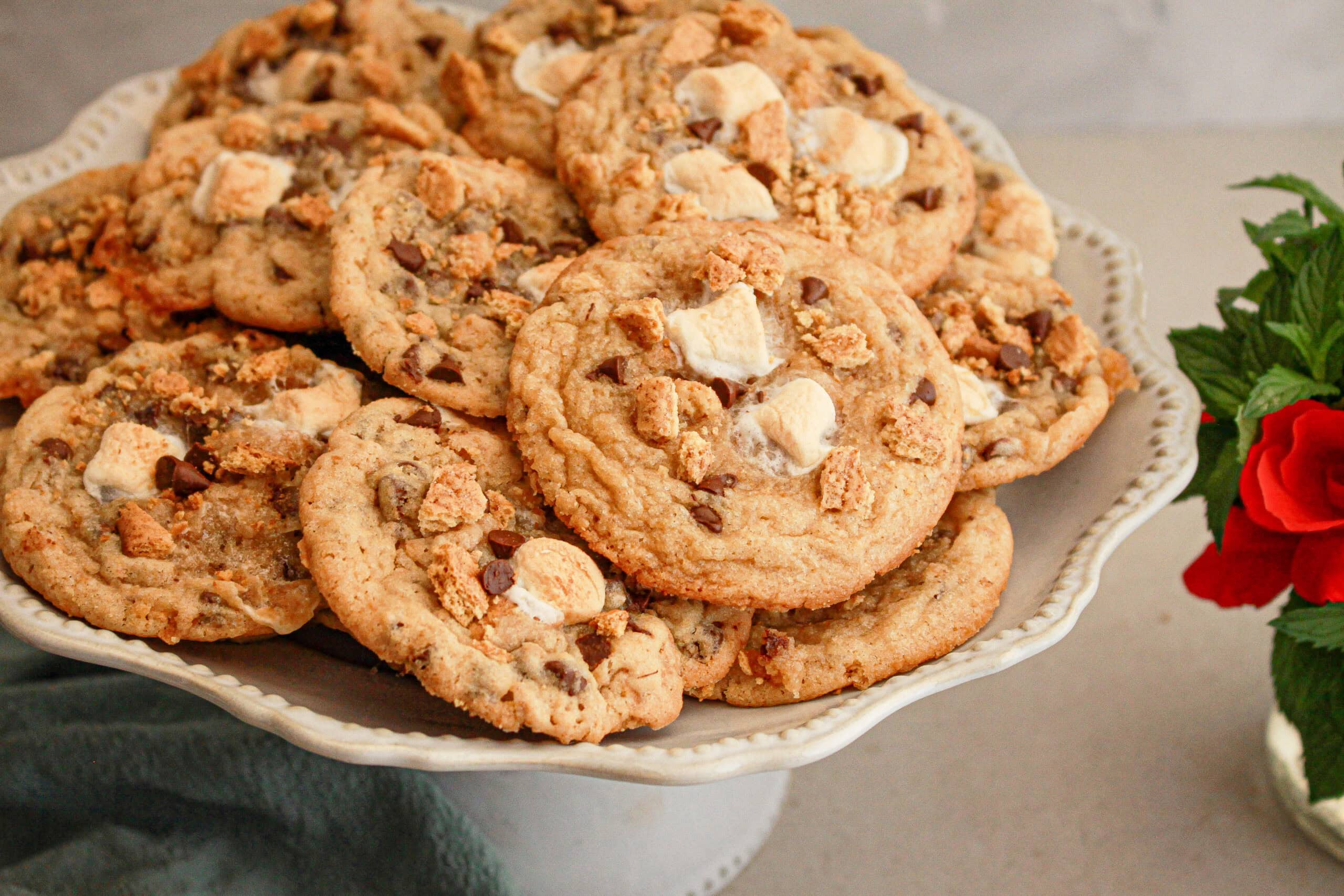 S’more Cookies: A Campfire Classic, Now in Cookie Form! 1 S’more Cookies: A Campfire Classic, Now in Cookie Form!