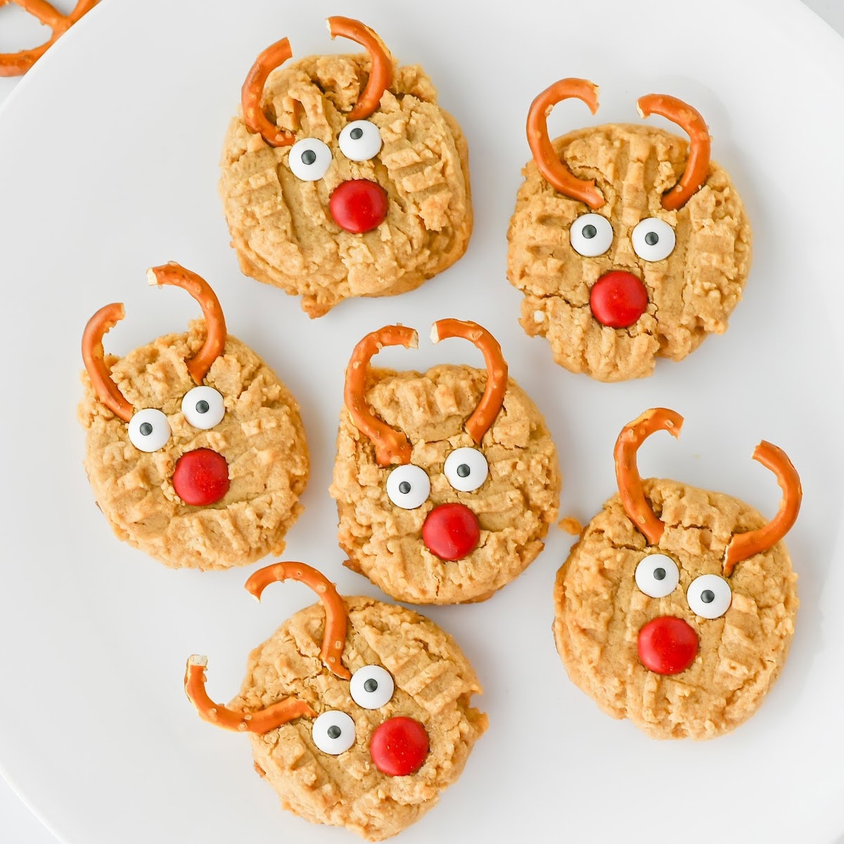 Peanut Butter Reindeer Cookies 1 peanut butter reindeer cookies featured image